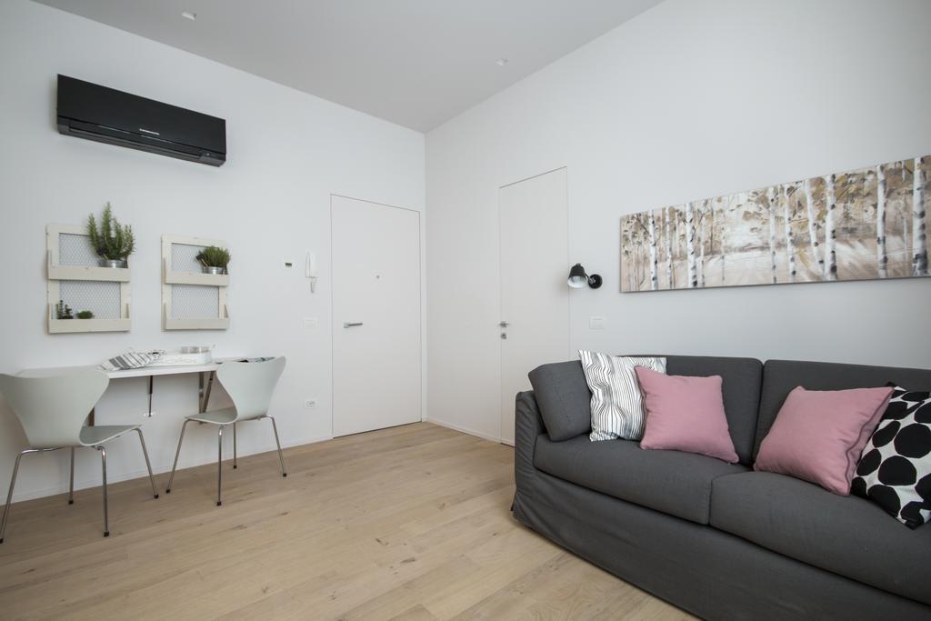 Cavour 51 Appartement Lecco Buitenkant foto