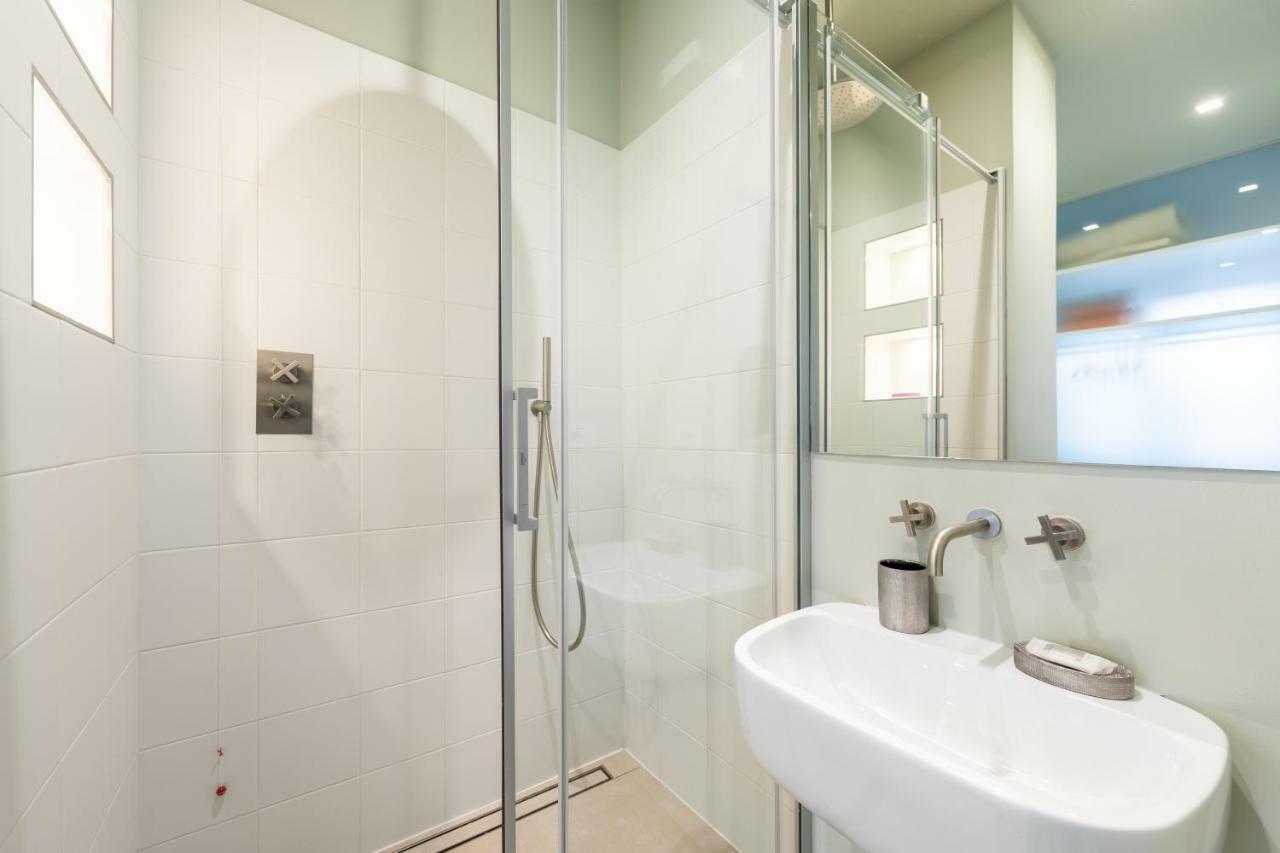 Cavour 51 Appartement Lecco Buitenkant foto